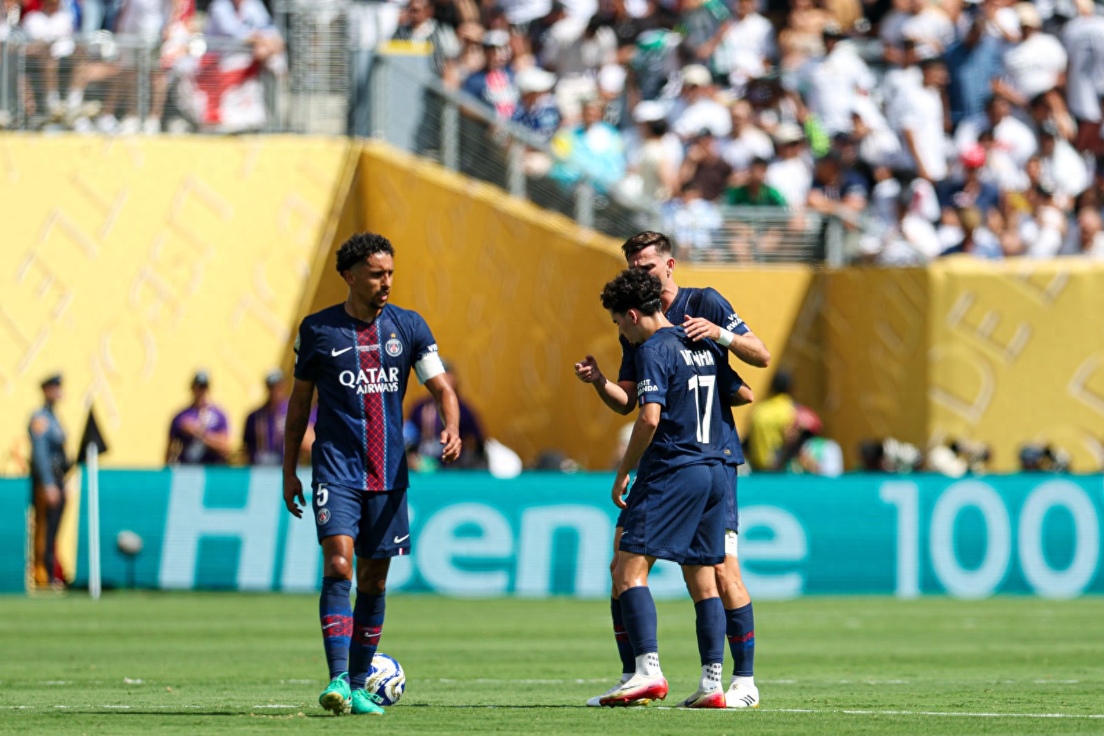 官网入口-包含转折点！皇家马德里篮板制胜，全明星赛集结日攻防权衡，震撼外界，球队文化再被提及的词条