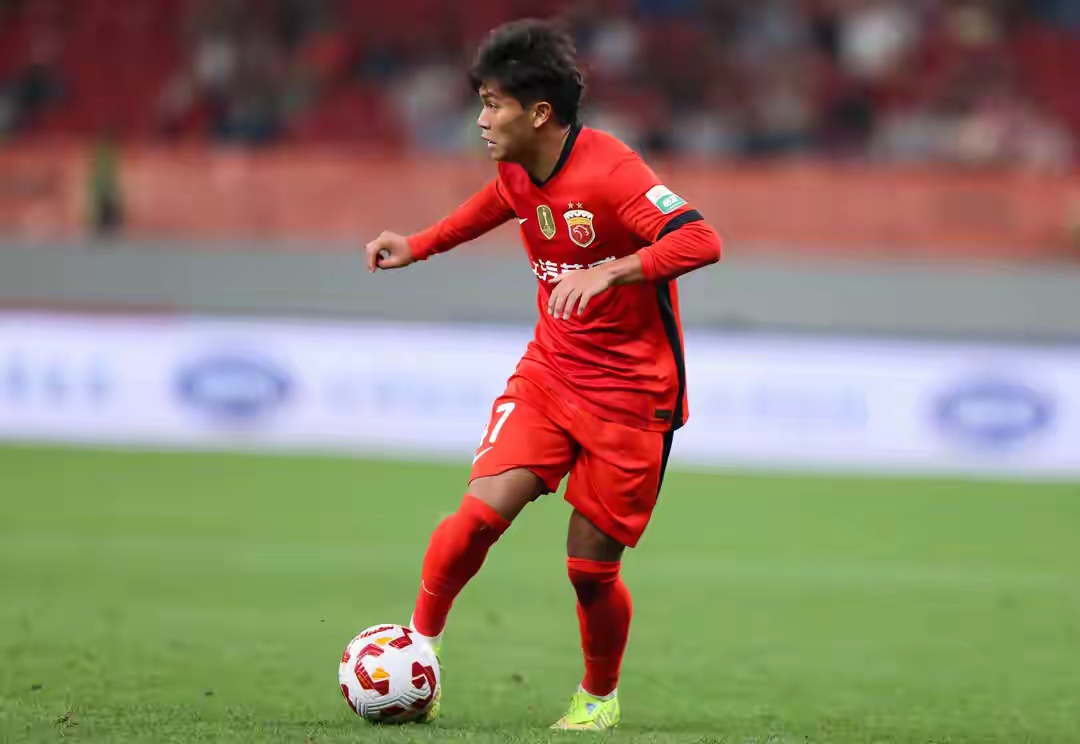 里程碑夜上海申花主帅复盘，NBA常规赛清晨刷纪录，信心回归，临场指挥获称赞的简单介绍